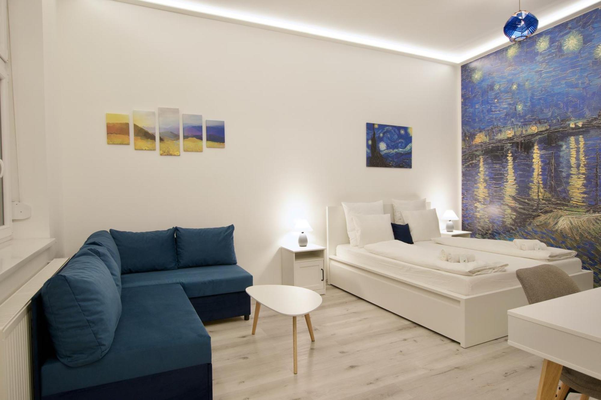 Apartment Standard By Hi5- Jankalak Budapest